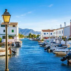magnifique-duplex-vue-mer-et-canal-wehostyou.topcostabravahotels.com/